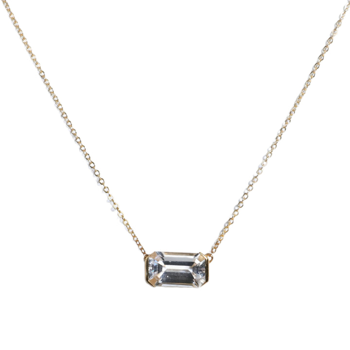 Floating Bezel Necklace in Diamond