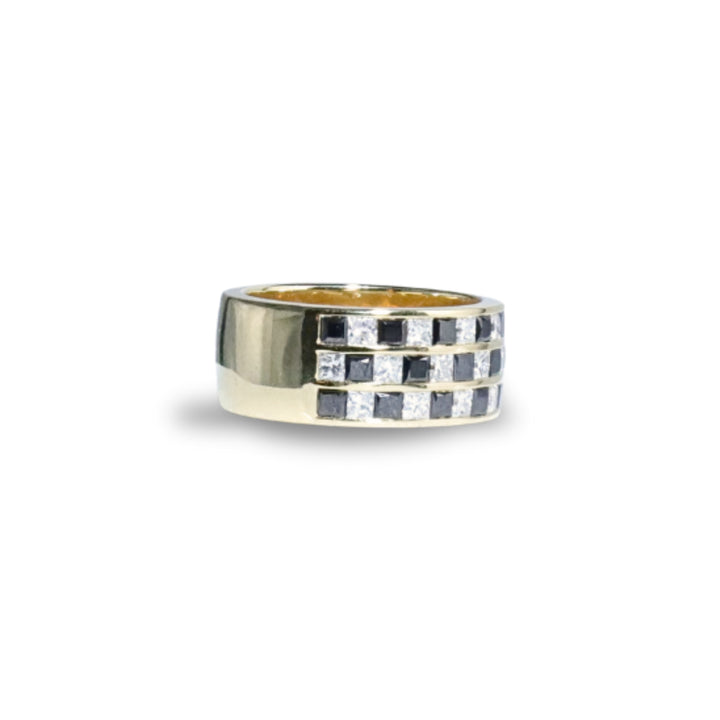 Checkered Ring in Black & White Diamond