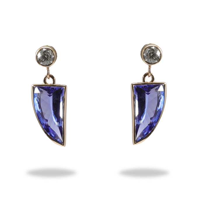 Tanzanite and Diamond Claw Drop